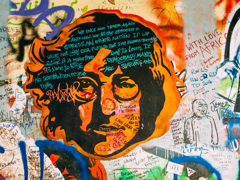 What My Encounter with Manuka Honey Has Brought